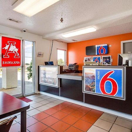 Motel 6-Fayetteville, Ar ภายนอก รูปภาพ