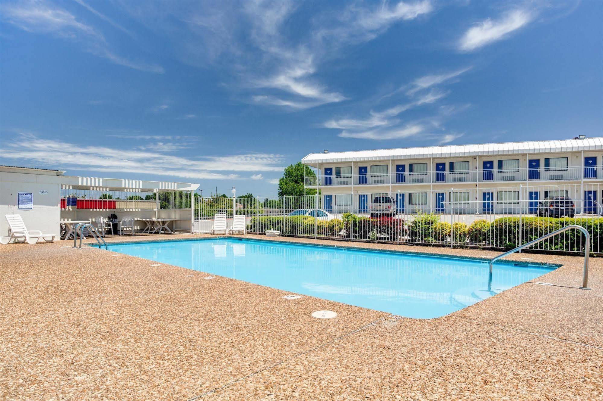 Motel 6-Fayetteville, Ar ภายนอก รูปภาพ