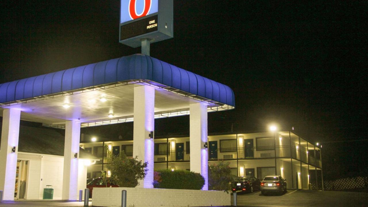 Motel 6-Fayetteville, Ar ภายนอก รูปภาพ